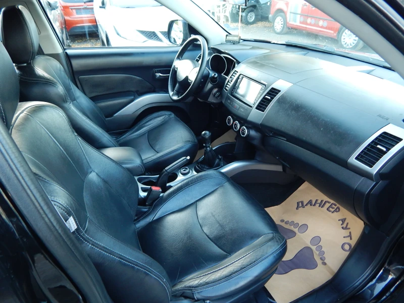 Peugeot 4007 2.2HDI* 4Х4* 7места* ОТЛИЧНО* , снимка 15 - Автомобили и джипове - 47880376