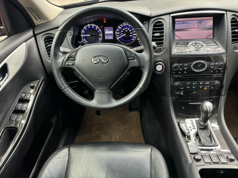 Infiniti QX50, снимка 12 - Автомобили и джипове - 48859986