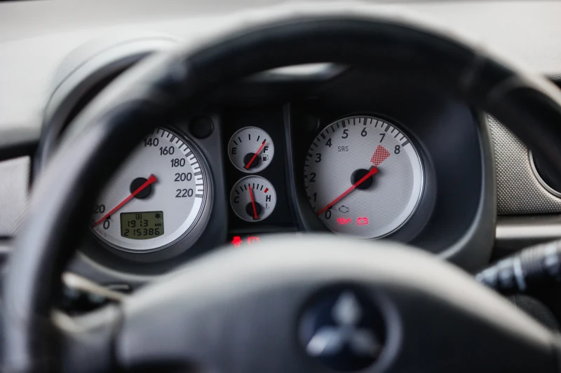 Mitsubishi Outlander Бензин/Газ.4?4. Клима, снимка 4 - Автомобили и джипове - 52448593