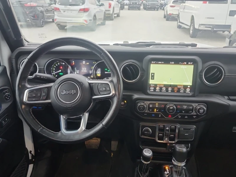 Jeep Wrangler * Unlimited Sahara * CARFAX * БЕЗ ПЪРВОНАЧАЛНА ВНО, снимка 6 - Автомобили и джипове - 52826178