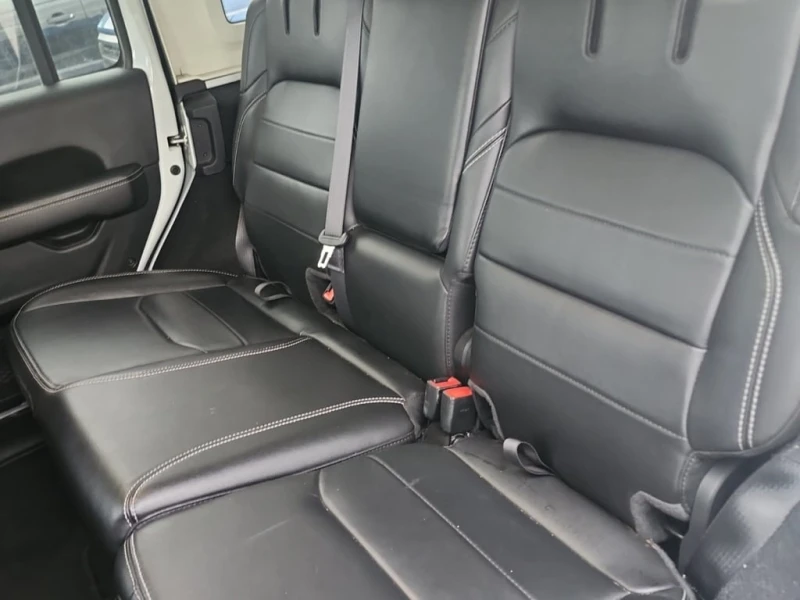 Jeep Wrangler * Unlimited Sahara * CARFAX * БЕЗ ПЪРВОНАЧАЛНА ВНО, снимка 8 - Автомобили и джипове - 52826178