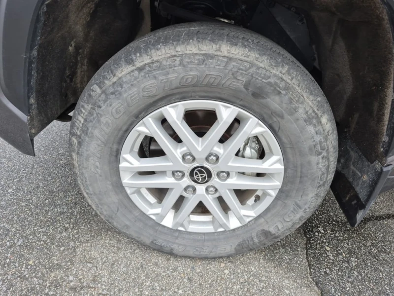 Toyota Tundra * SR5 CREW CAB STD BED * CARFAX * БЕЗ ПЪРВОНАЧАЛНА, снимка 6 - Автомобили и джипове - 53087005