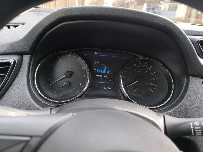 Nissan Qashqai AWD 52300 км, снимка 17 - Автомобили и джипове - 53413972