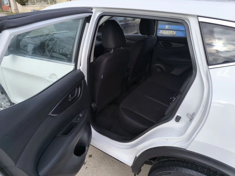 Nissan Qashqai AWD 52300 км, снимка 8 - Автомобили и джипове - 53413972