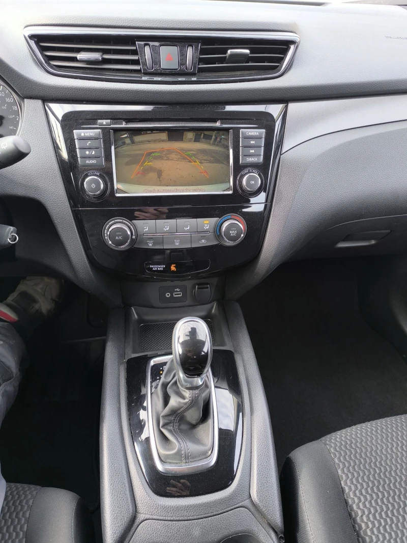 Nissan Qashqai AWD 52300 км, снимка 15 - Автомобили и джипове - 53413972