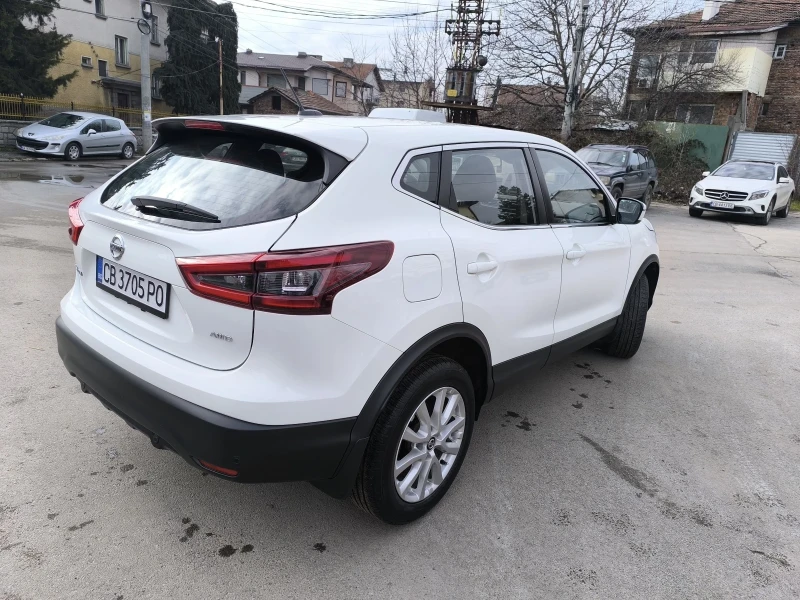 Nissan Qashqai AWD 52300 км, снимка 3 - Автомобили и джипове - 53413972