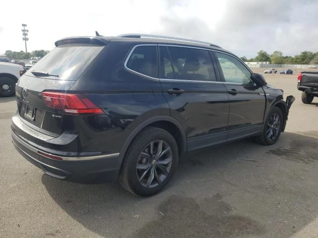 VW Tiguan SE 4matic, снимка 3 - Автомобили и джипове - 53769161