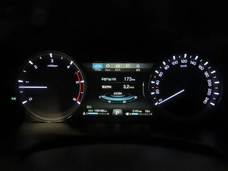 SsangYong Rexton, снимка 8 - Автомобили и джипове - 54831882