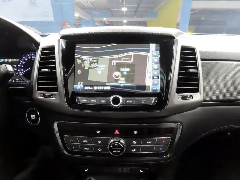 SsangYong Rexton, снимка 12 - Автомобили и джипове - 54831882