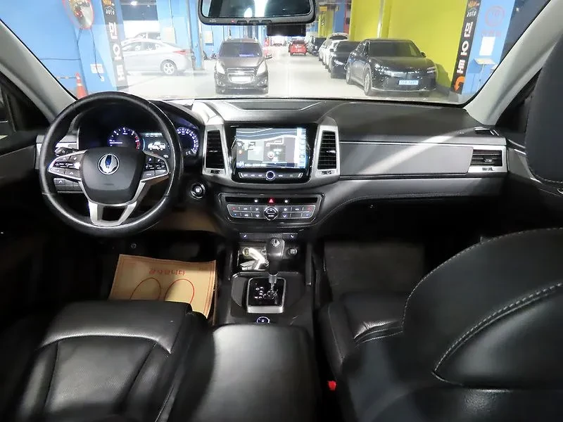 SsangYong Rexton, снимка 7 - Автомобили и джипове - 54831882