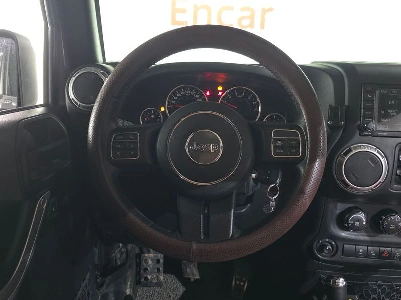 Jeep Wrangler 3.6 Rubicon 4Door| 285к.с.| ВКЛ.ТЕХНОТЕСТ, снимка 13 - Автомобили и джипове - 55098306