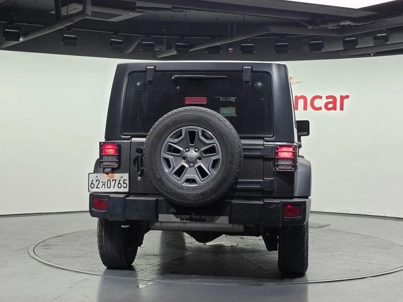 Jeep Wrangler 3.6 Rubicon 4Door| 285к.с.| ВКЛ.ТЕХНОТЕСТ, снимка 4 - Автомобили и джипове - 55098306