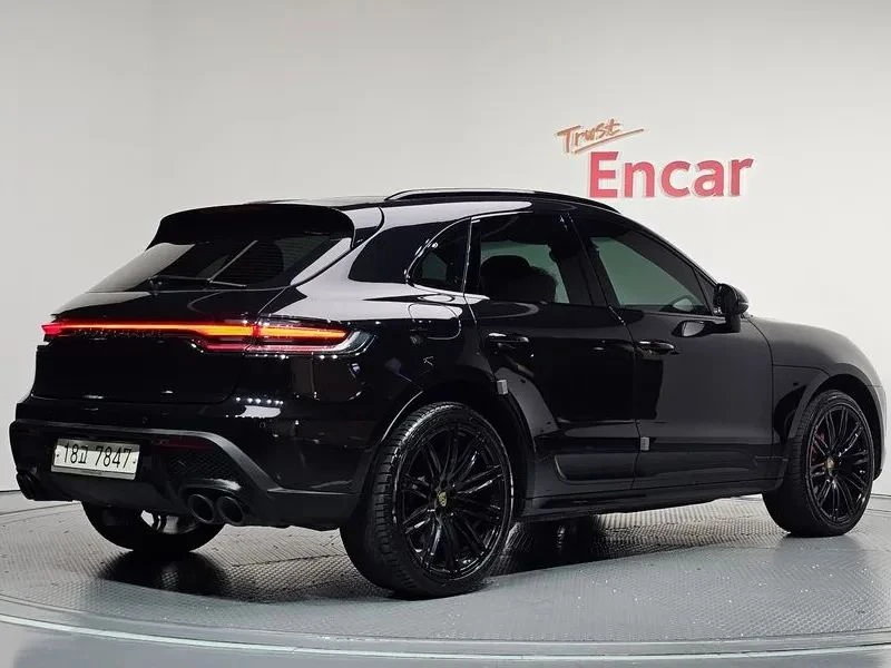 Porsche Macan, снимка 2 - Автомобили и джипове - 56711742