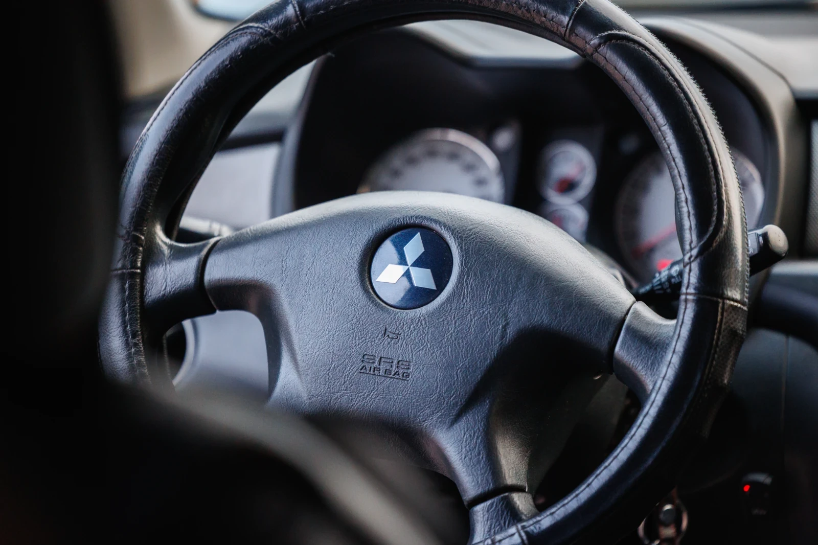 Mitsubishi Outlander Бензин/Газ.4?4. Клима - изображение 5