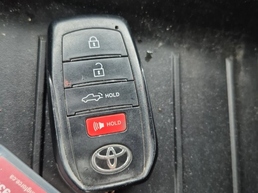 Toyota Tundra * SR5 CREW CAB STD BED * CARFAX * ��� ������������ | Mobile.bg � ����������� 8