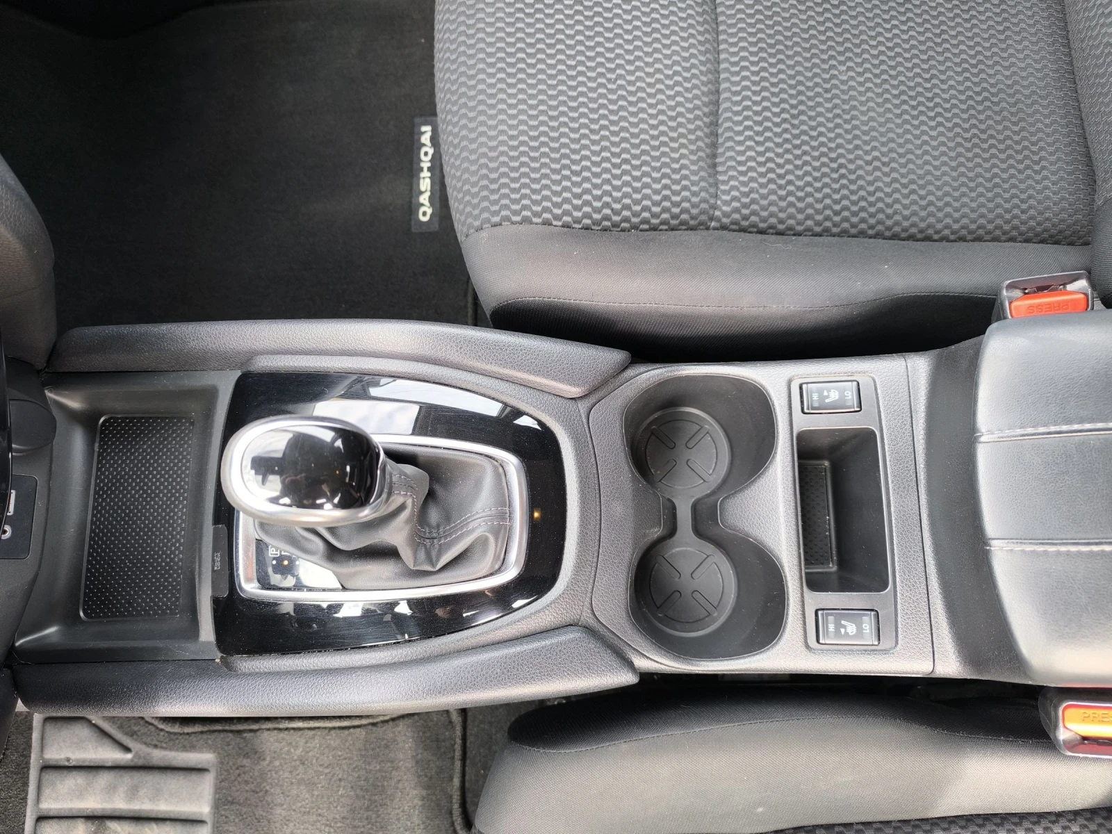 Nissan Qashqai AWD 52300 �� | Mobile.bg � ����������� 14