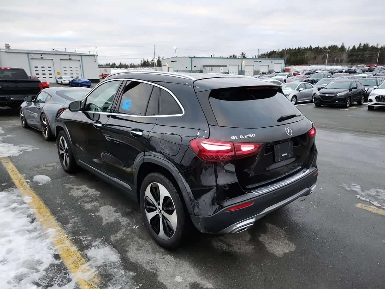 Mercedes-Benz GLA 250 CARFAX /Кожа/Нави/Подгрев/Панорама - изображение 3