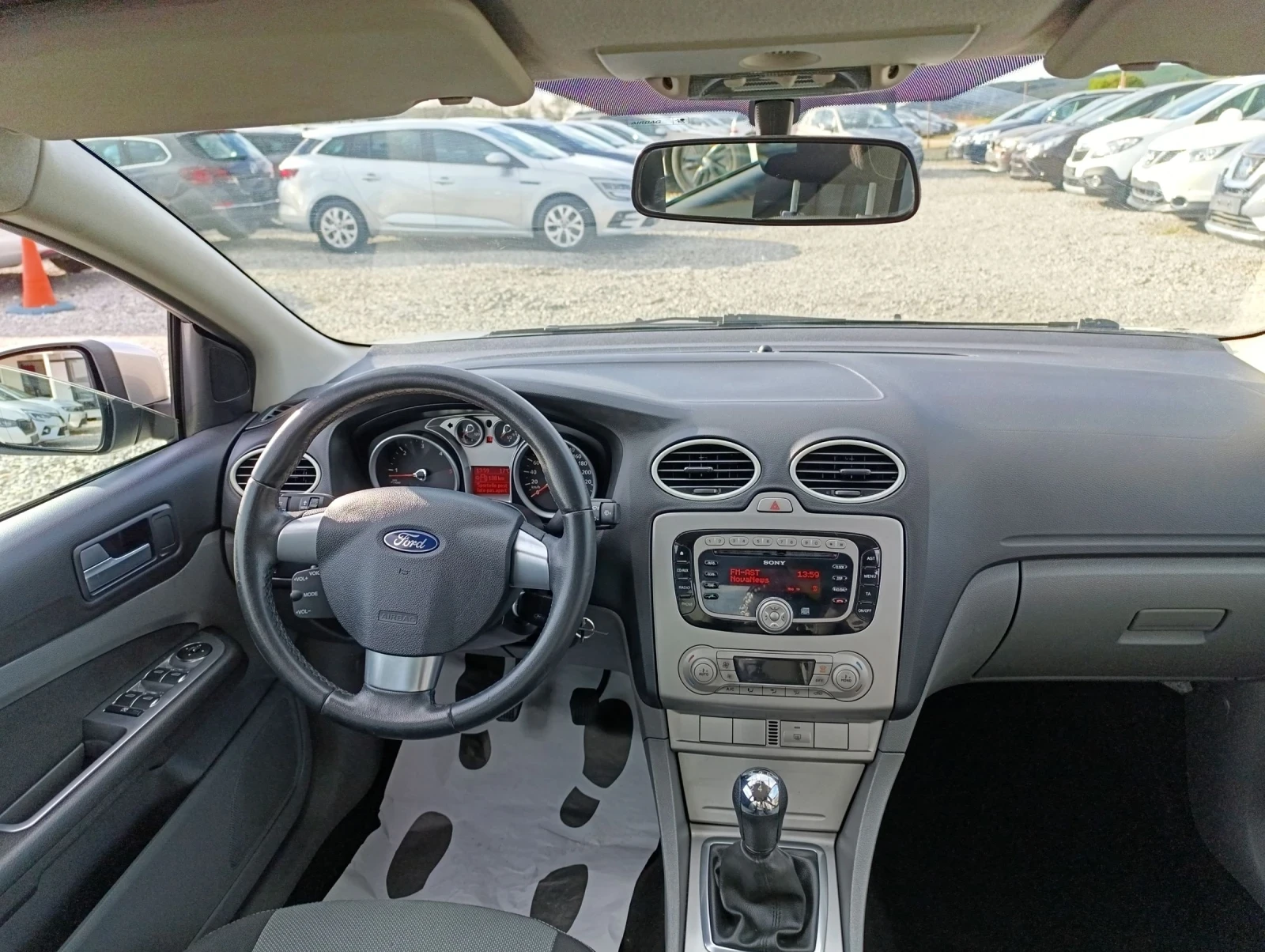 Ford Focus 1.6д  EVRO5, снимка 13 - Автомобили и джипове - 53966903
