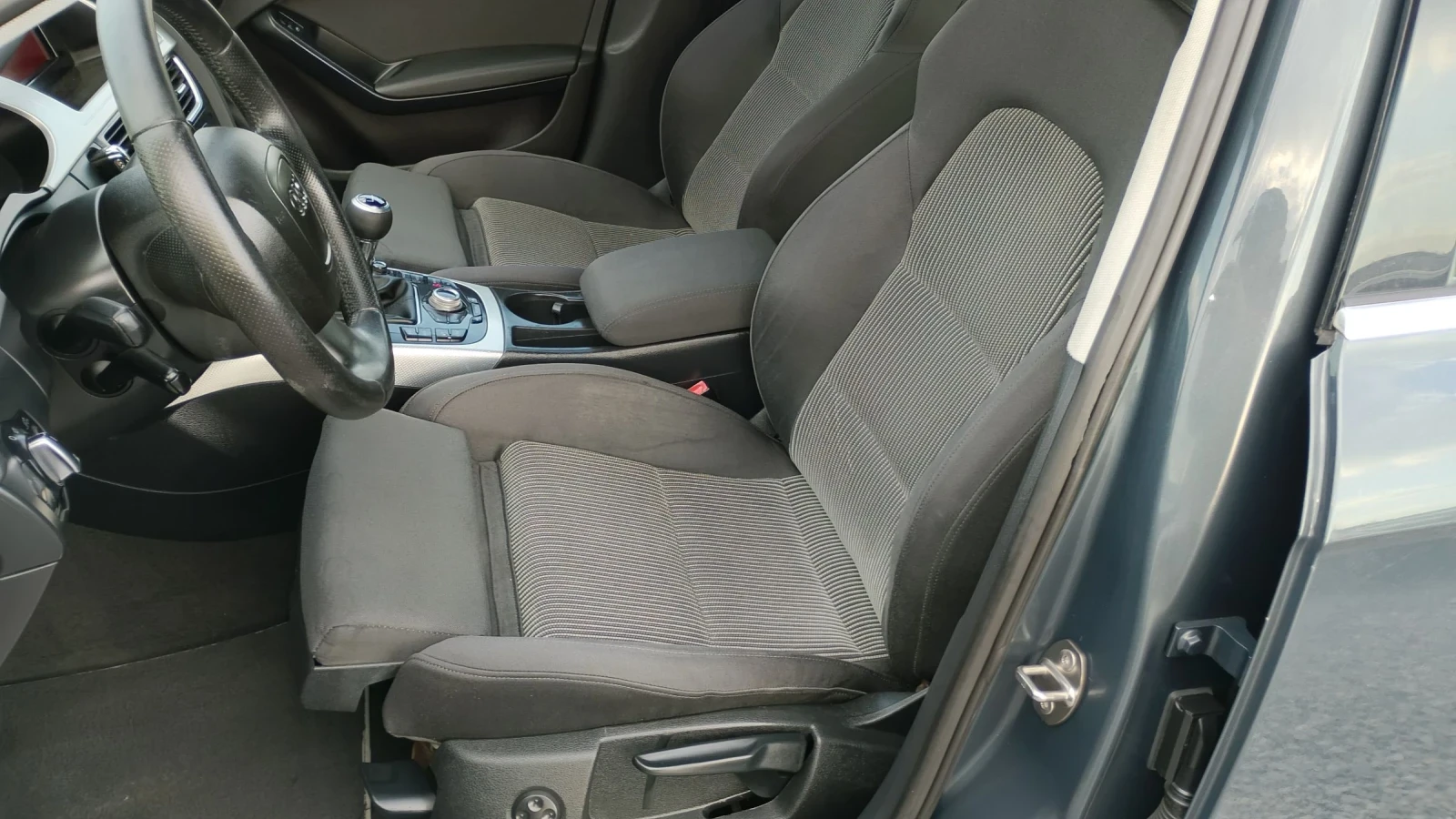 Audi A4 2.0TDI, снимка 5 - Автомобили и джипове - 53966903