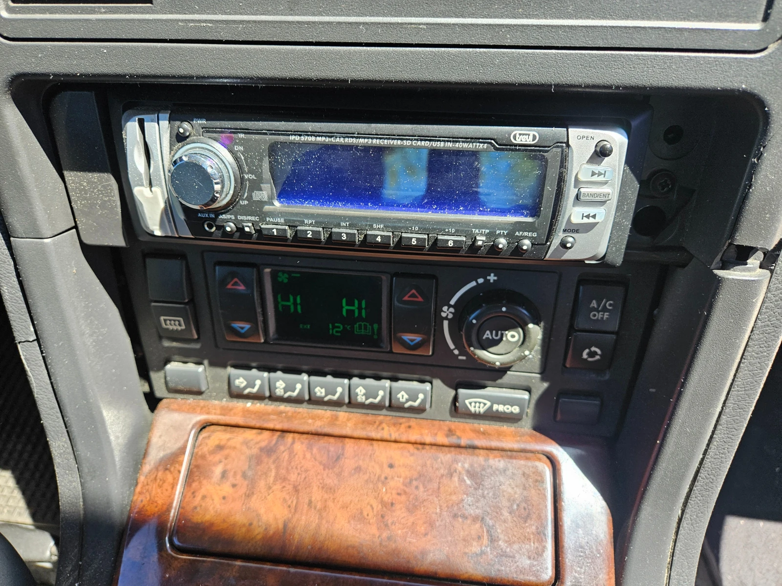 Land Rover Range rover, снимка 11 - Автомобили и джипове - 54546628