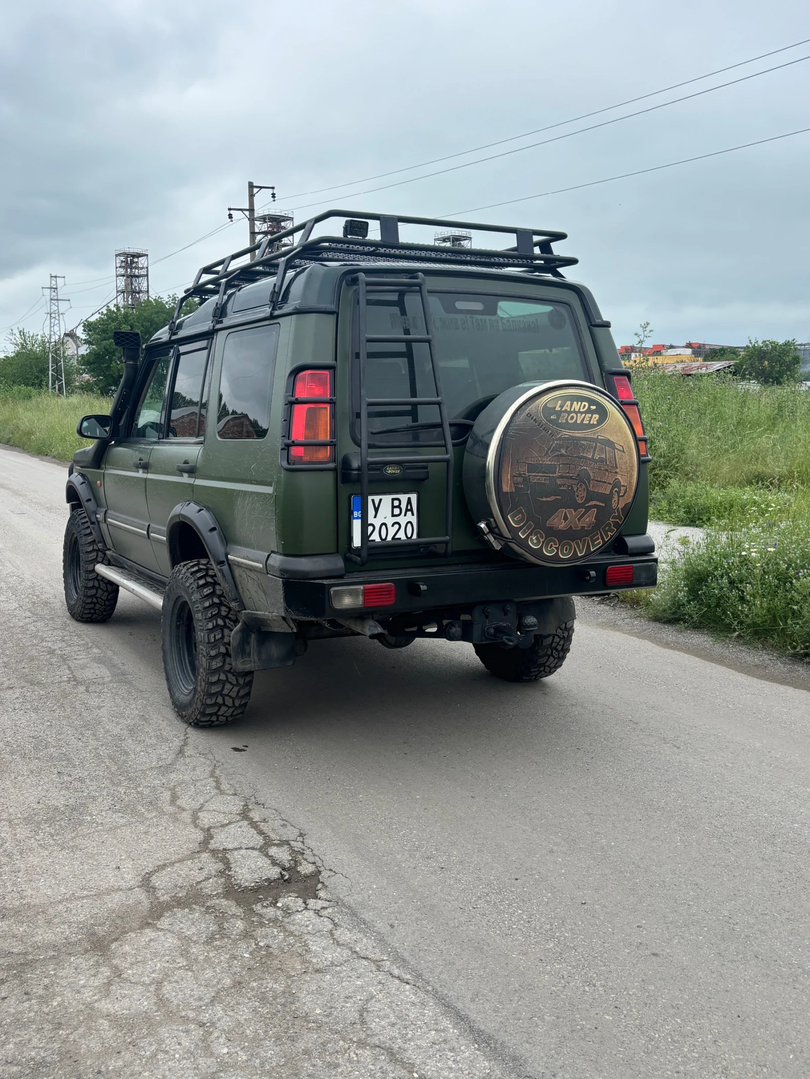 Land Rover Discovery 2.5, снимка 10 - Автомобили и джипове - 54653044