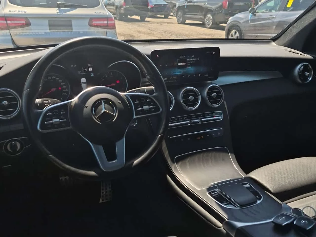 Mercedes-Benz GLC * 300 * CARFAX * ЦЕНА ДО БГ, снимка 17 - Автомобили и джипове - 54728210