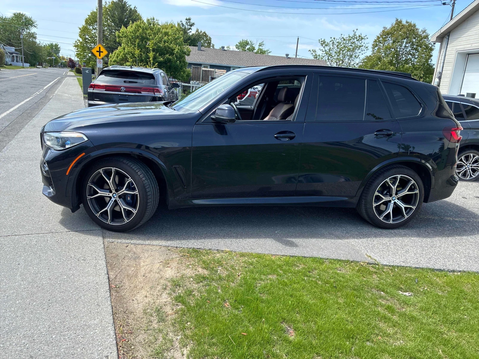 BMW X5 xDrive40i/M-Pack/Laser/Swarovski/Head Up/H&K/Обдух, снимка 4 - Автомобили и джипове - 54760009