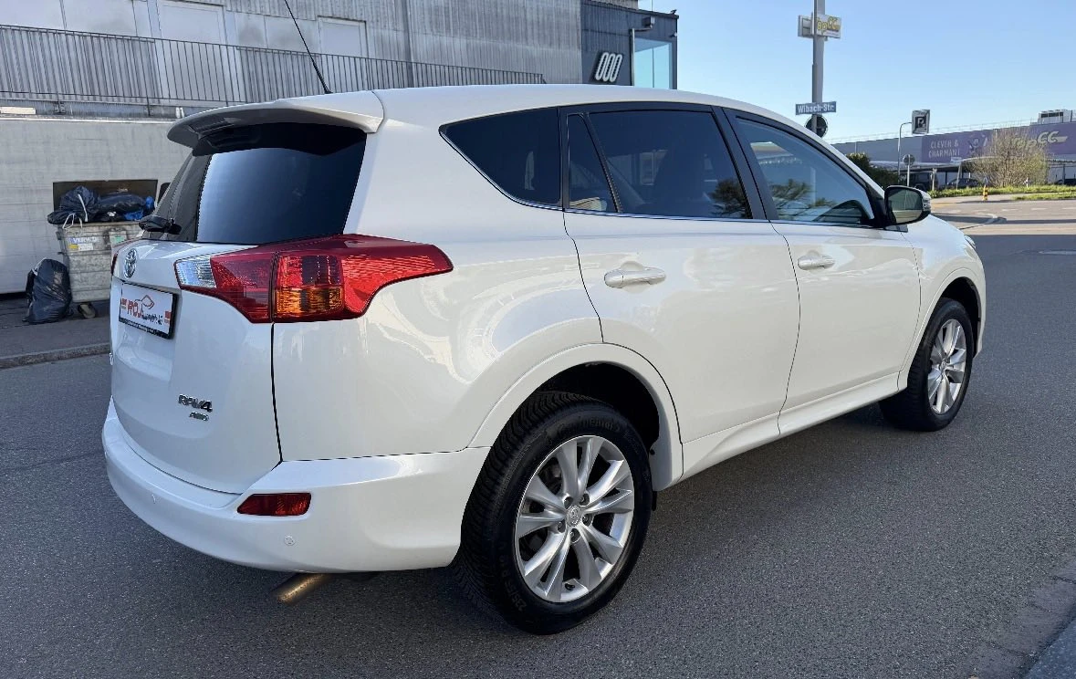 Toyota Rav4 2.0 16V 4WD , снимка 3 - Автомобили и джипове - 54781294