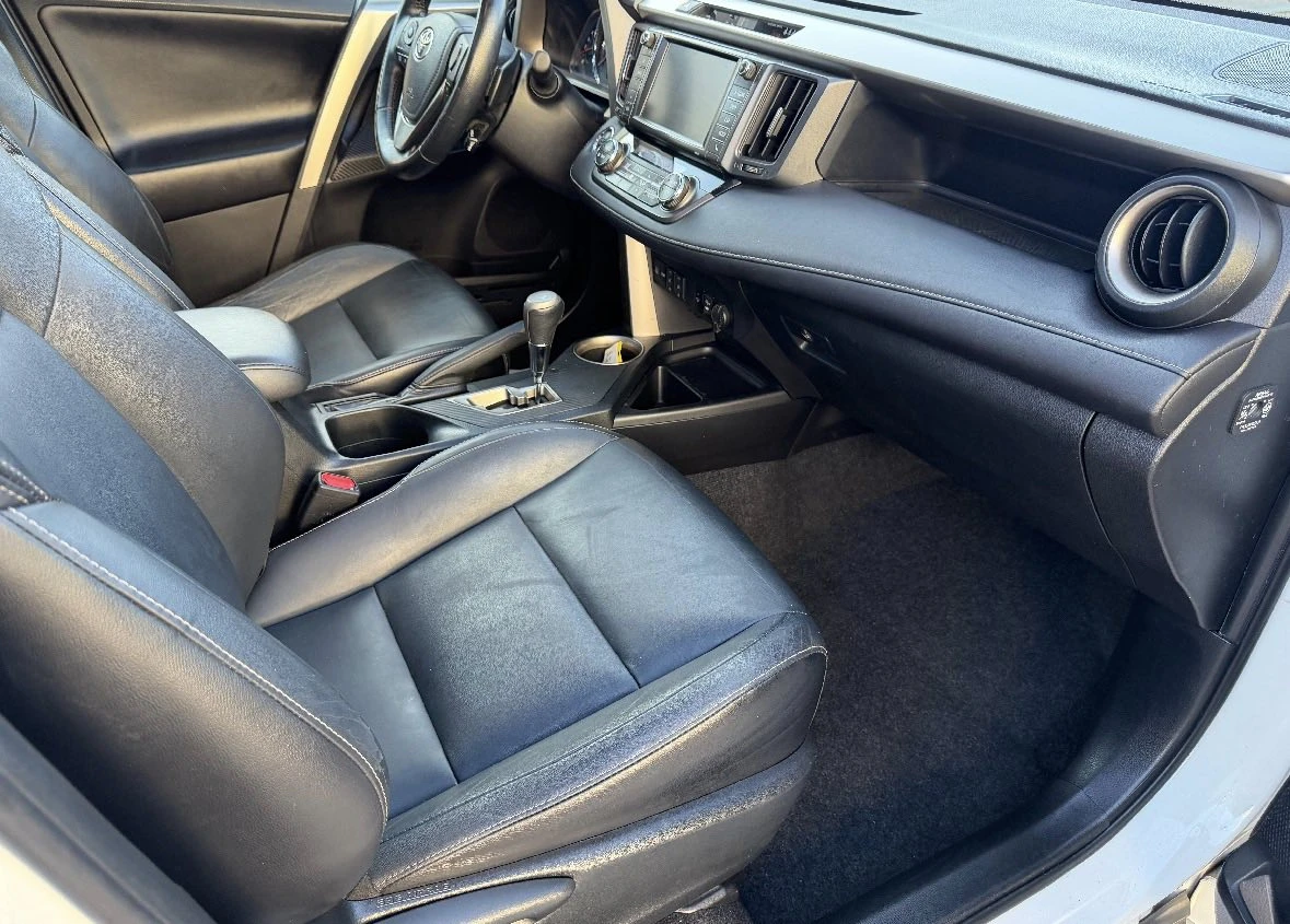 Toyota Rav4 2.0 16V 4WD , снимка 7 - Автомобили и джипове - 54781294