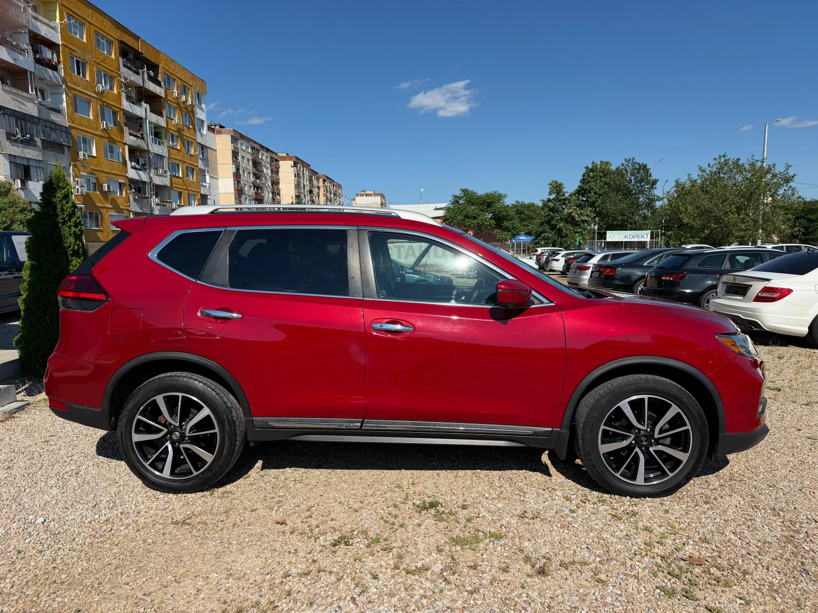Nissan X-trail 2.5 170k.c FULL EXTRAS, снимка 4 - Автомобили и джипове - 54867944