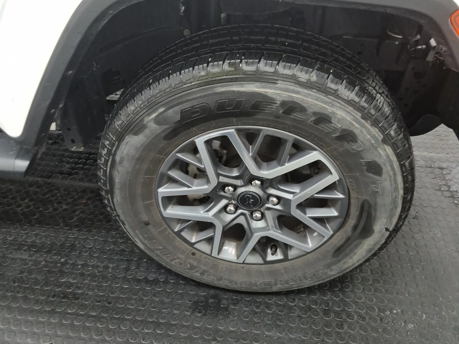 Jeep Wrangler 3.6L Pentastar V6 / 4x4 / Sahara / Без ръжди и уда, снимка 7 - Автомобили и джипове - 54913047