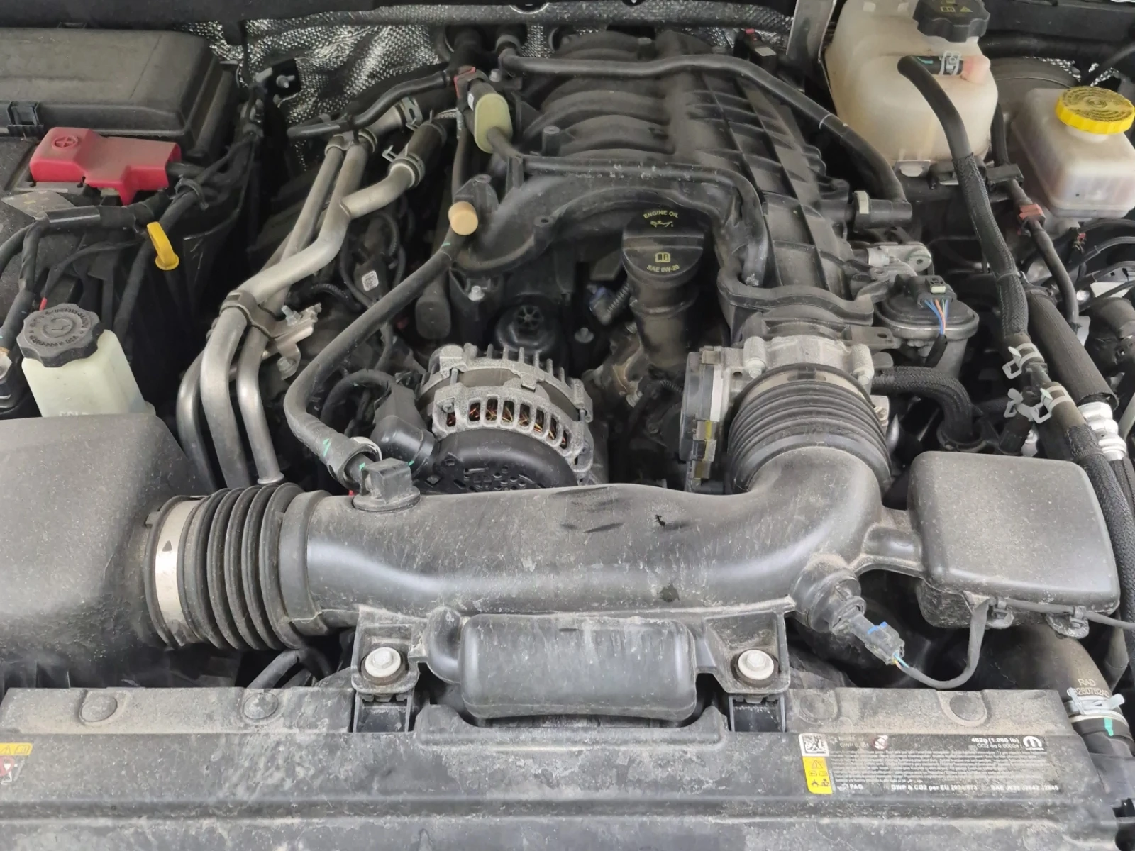 Jeep Wrangler 3.6L Pentastar V6 / 4x4 / Sahara / Без ръжди и уда, снимка 8 - Автомобили и джипове - 54913047