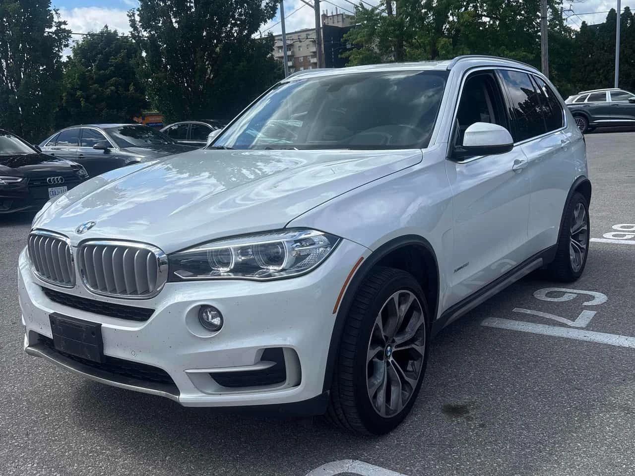 BMW X5 XDRIVE35I/ПАНО/ПОДГРЕВ/+ ГУМИ/CARFAX/ФИНАНСИРАНЕ, снимка 2 - Автомобили и джипове - 55004252