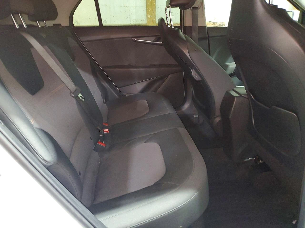 Kia Niro | Mobile.bg � ����������� 11