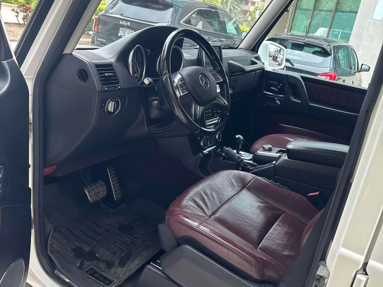 Mercedes-Benz G 500 4MATIC * ДИСТРОНИК* ОБДУХВАНЕ* ШИБИДАХ* , снимка 7 - Автомобили и джипове - 55423860