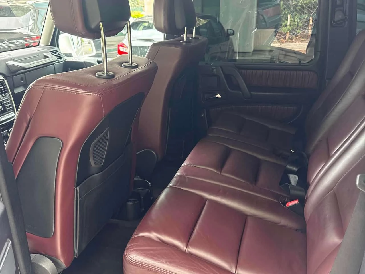 Mercedes-Benz G 500 4MATIC * ДИСТРОНИК* ОБДУХВАНЕ* ШИБИДАХ* , снимка 11 - Автомобили и джипове - 55423860