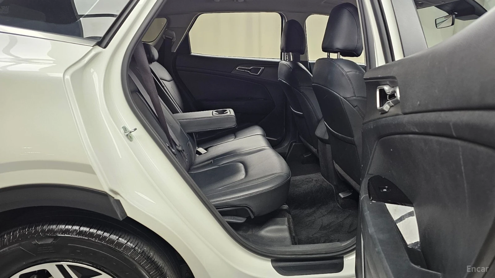 Kia Sportage 1.6 Turbo 2WD* КОЖА* НАВИ* КАМЕРА* АВТОКРЕДИТ, снимка 10 - Автомобили и джипове - 55620111