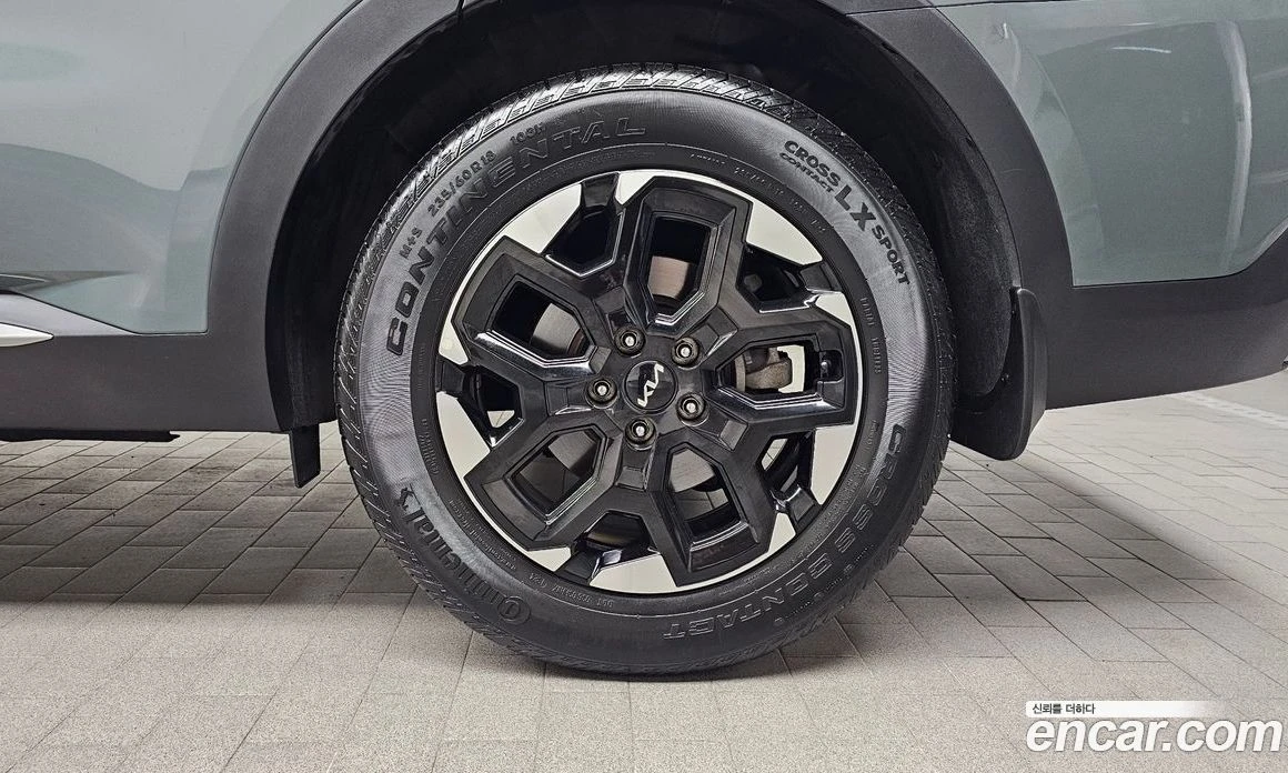 Kia Sorento Diesel 2.2 2WD Prestige, снимка 6 - Автомобили и джипове - 56096073