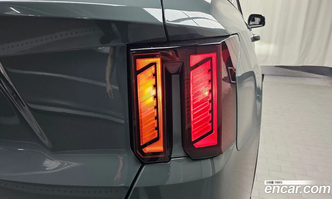 Kia Sorento Diesel 2.2 2WD Prestige, снимка 8 - Автомобили и джипове - 56096073