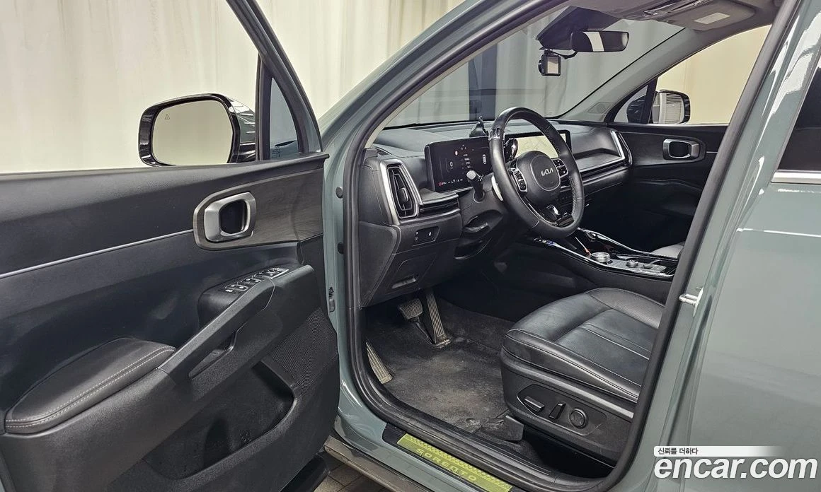 Kia Sorento Diesel 2.2 2WD Prestige, снимка 12 - Автомобили и джипове - 56096073