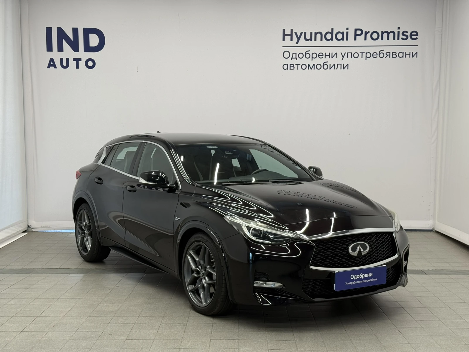 Infiniti Q30 s Premium, снимка 7 - Автомобили и джипове - 56222185
