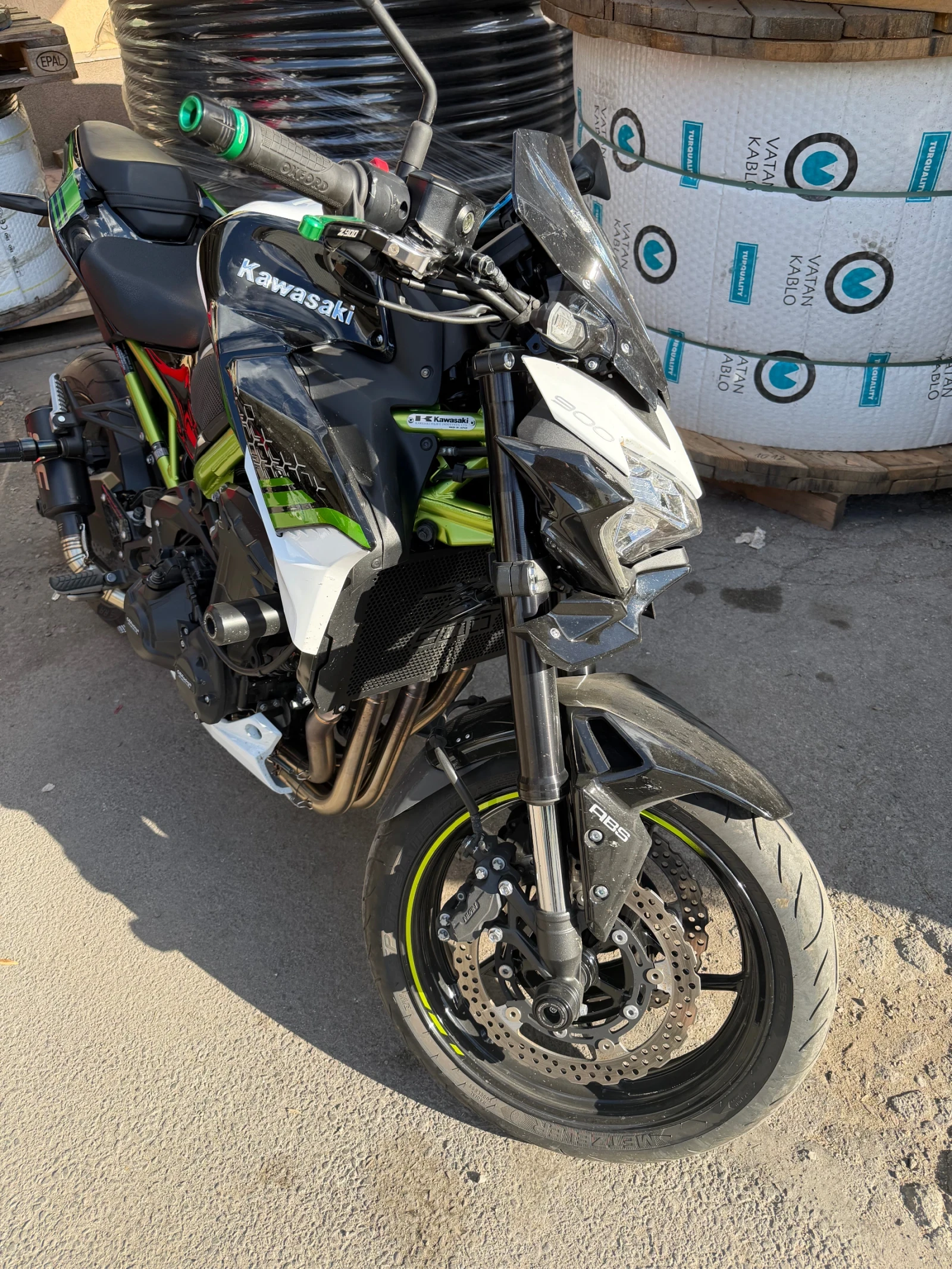 Kawasaki Z 900, снимка 3 - Мотоциклети и мототехника - 56258527