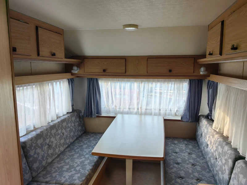 Каравана Avento Royal 395 TL LUXE, снимка 9 - Каравани и кемпери - 45090530