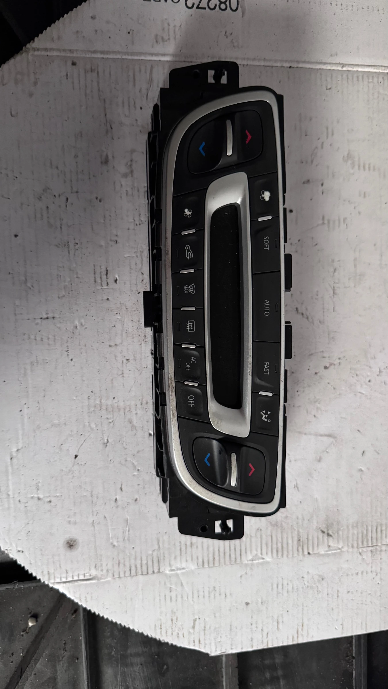   /  /   Renault Scenic - 275100026R / E1059017 | Mobile.bg   1