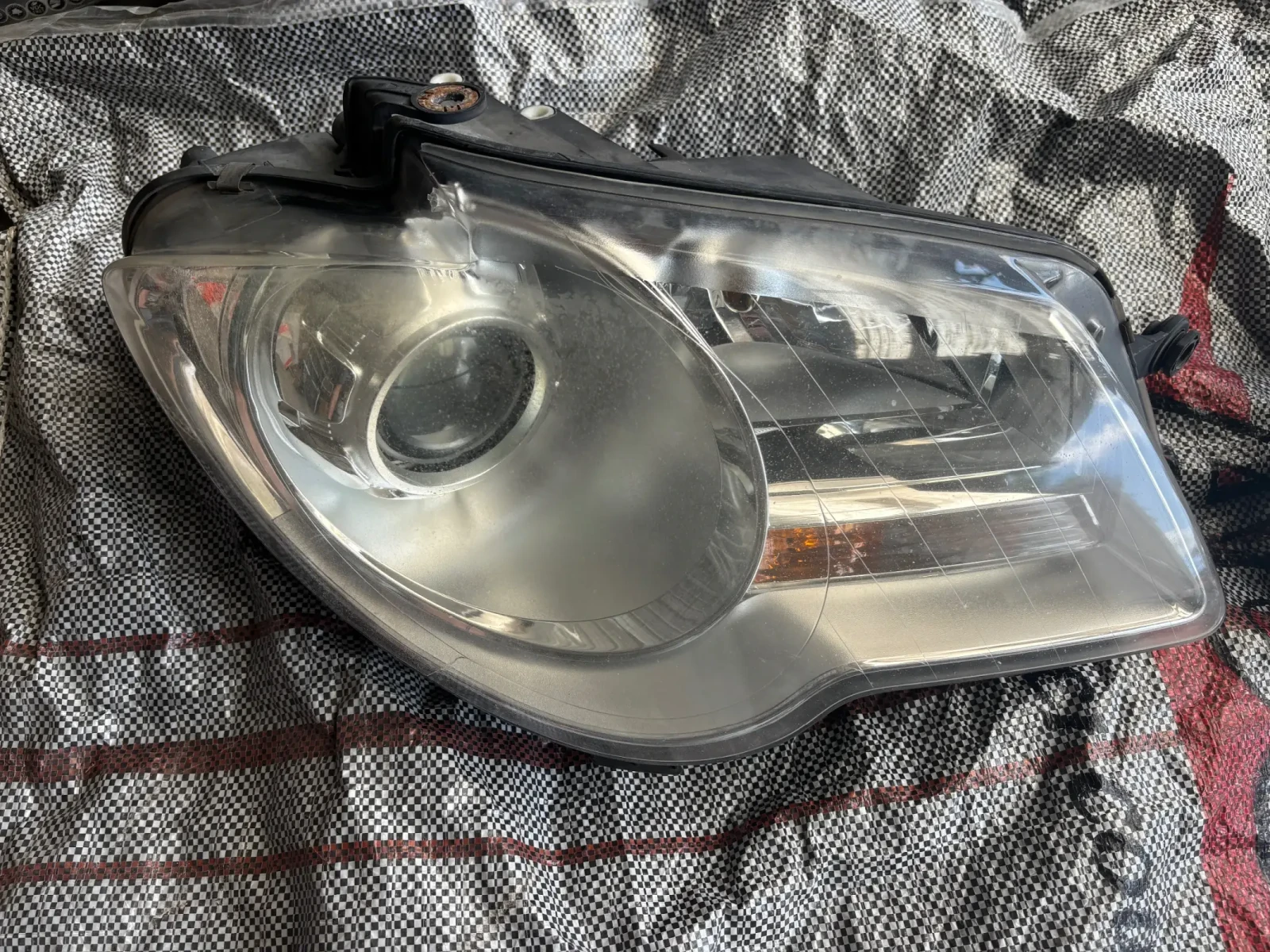  VW Touran Cross 0 301 233 601, 0 301 233 602 | Mobile.bg   3