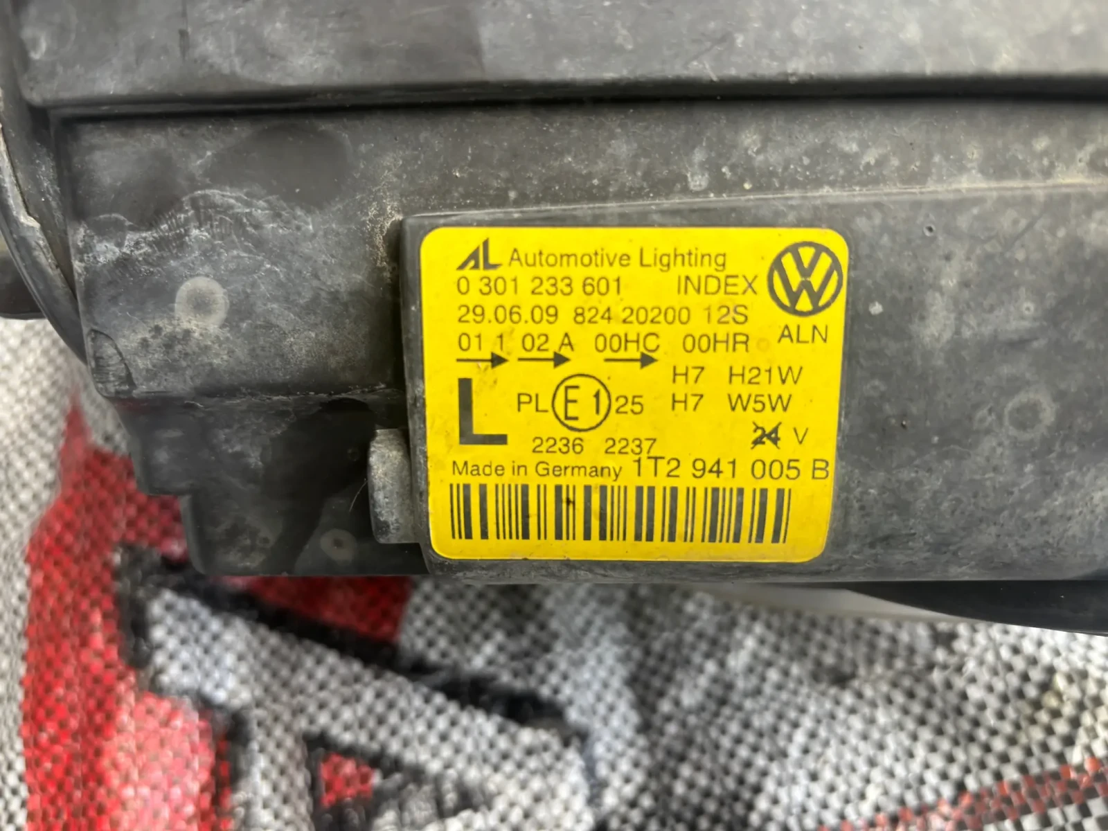  VW Touran Cross 0 301 233 601, 0 301 233 602 | Mobile.bg   5