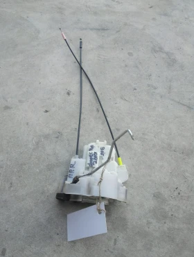 Брава врата предна дясна Субару Форестър 10г.