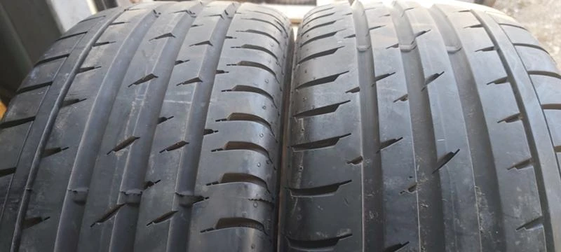 Гуми Летни 225/45R18, снимка 1 - Гуми и джанти - 32218316