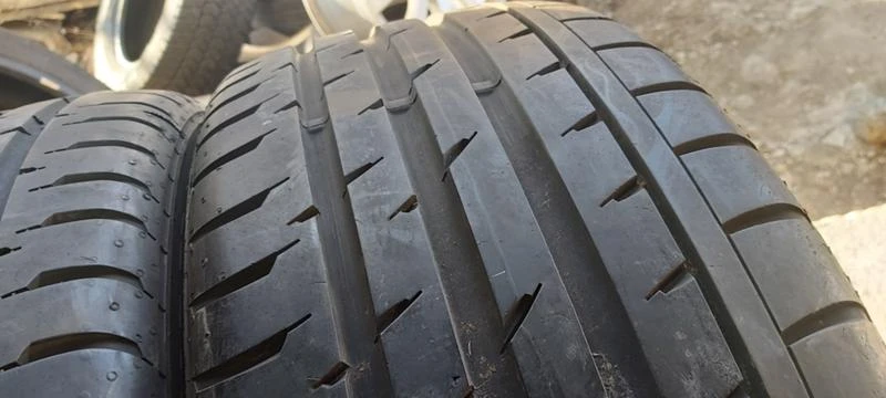 Гуми Летни 225/45R18, снимка 4 - Гуми и джанти - 32218316