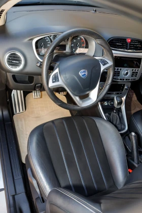 Lancia Delta, снимка 12